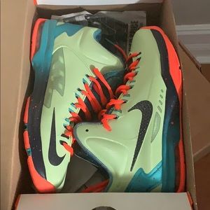 KD ALLSSTAR sneakers